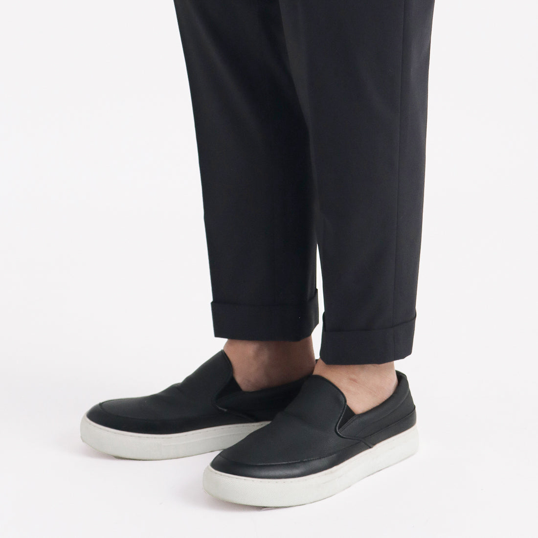 High Twist Cotton Panama Easy Trousers Color: Black