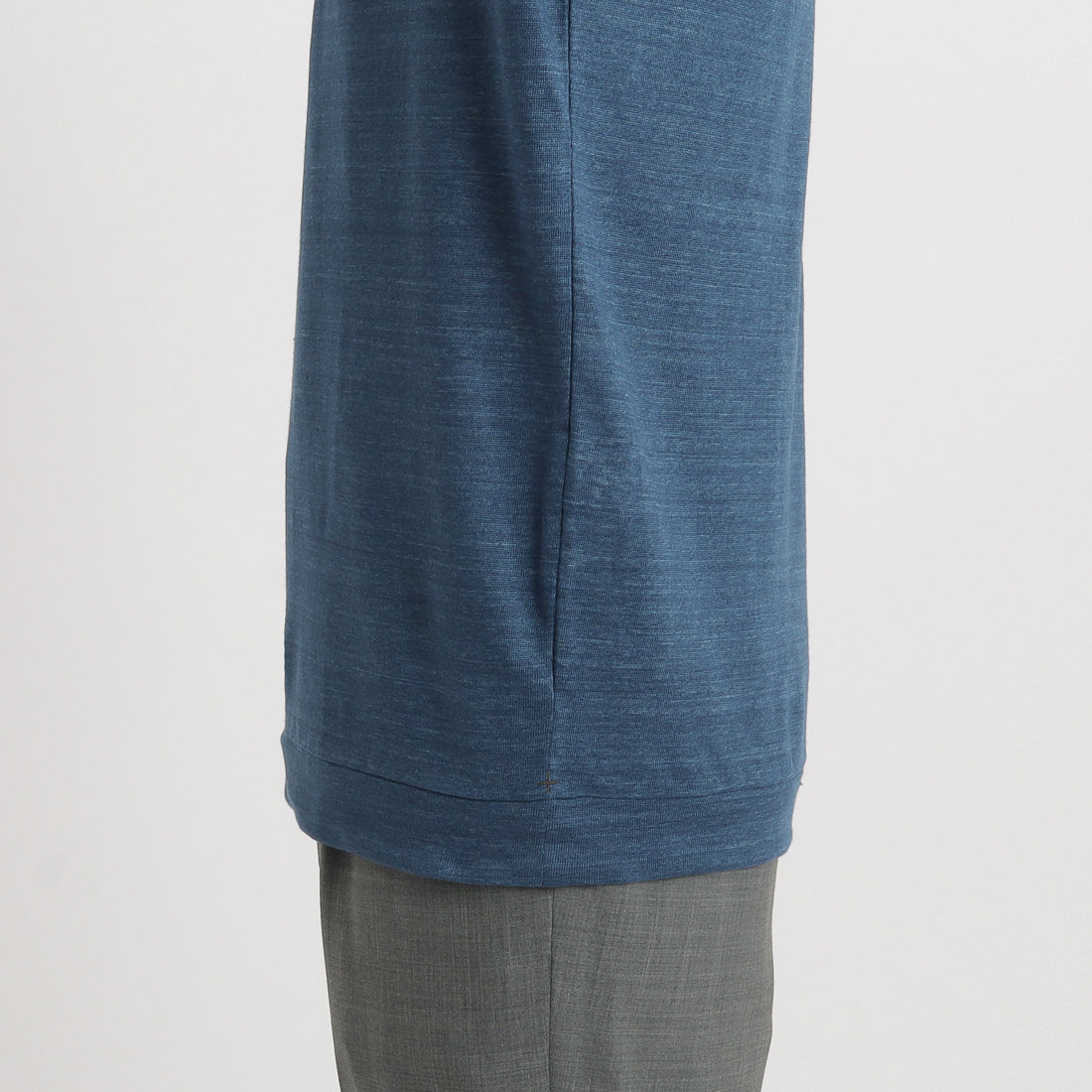 Linen Jersey Tailored Ribbed Hem T-shirt Color: Blue