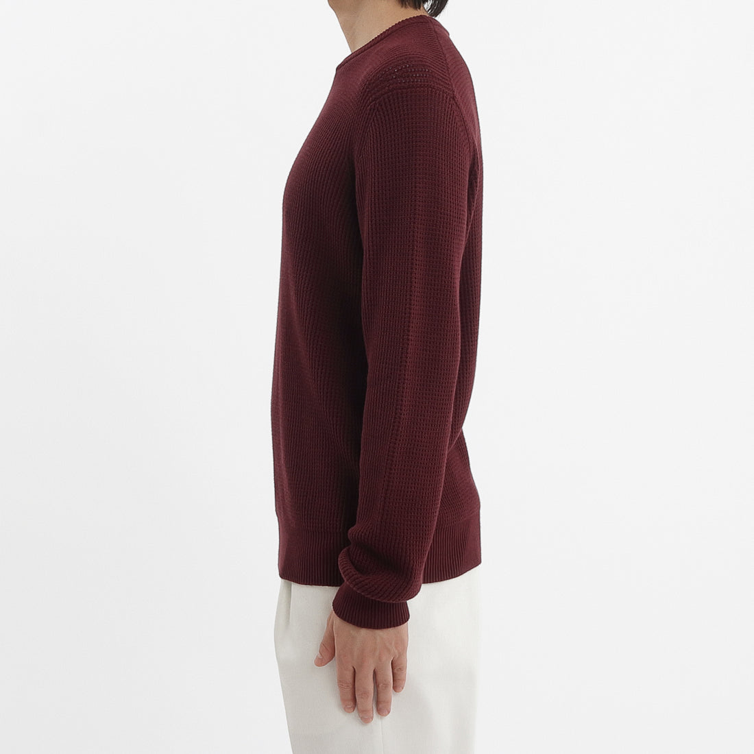 Middle Gauge Crew Neck Knit Color: Bordeaux