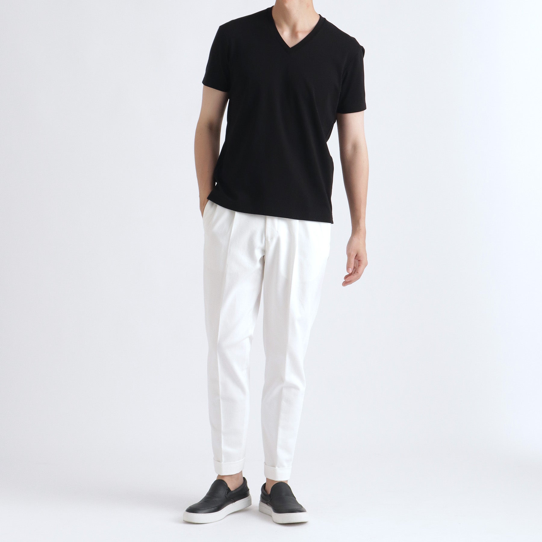 【カスタムオーダー】Tailored Vneck T-shirt: Black