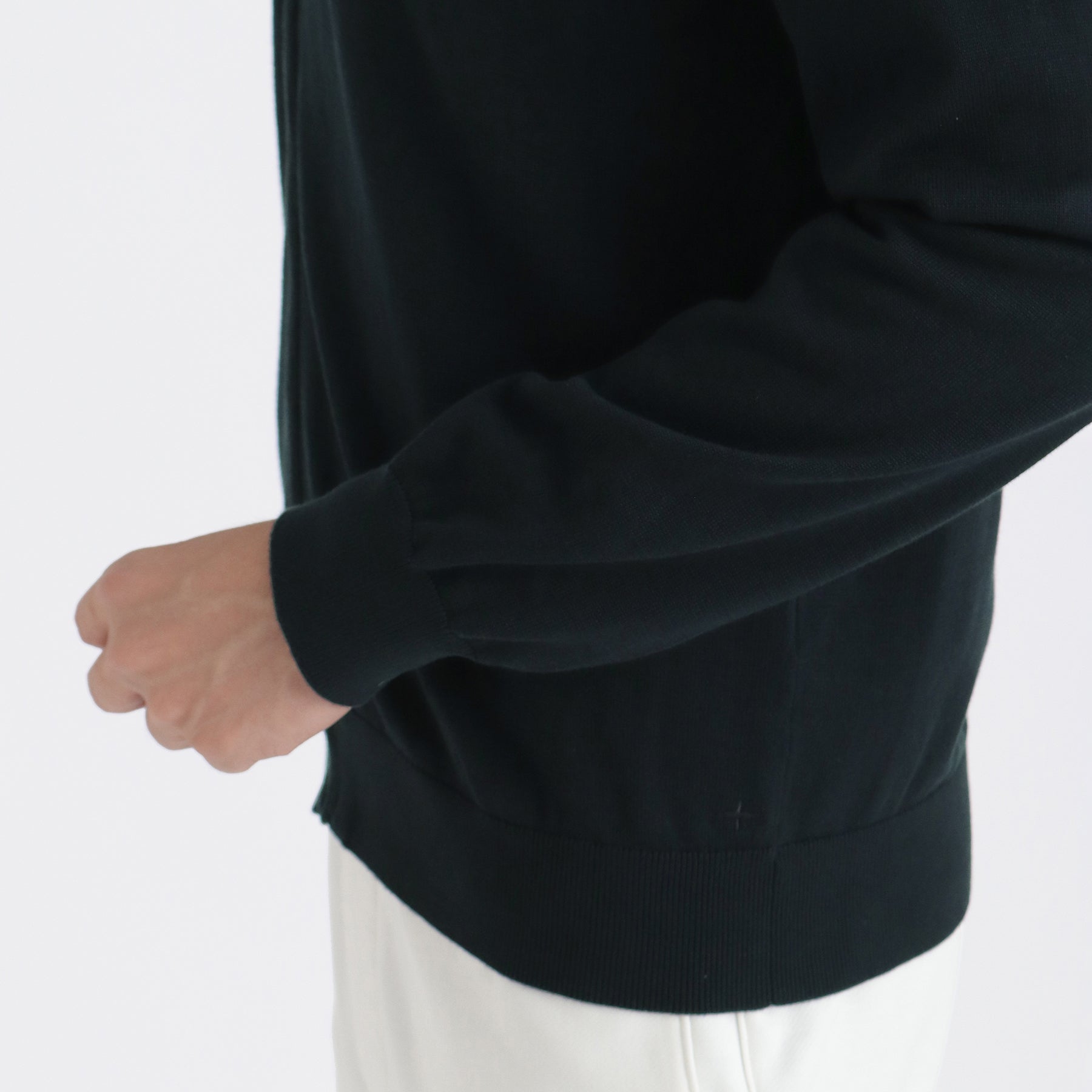 SUVIN PLATINUM Zip Up Knit Color: Navy