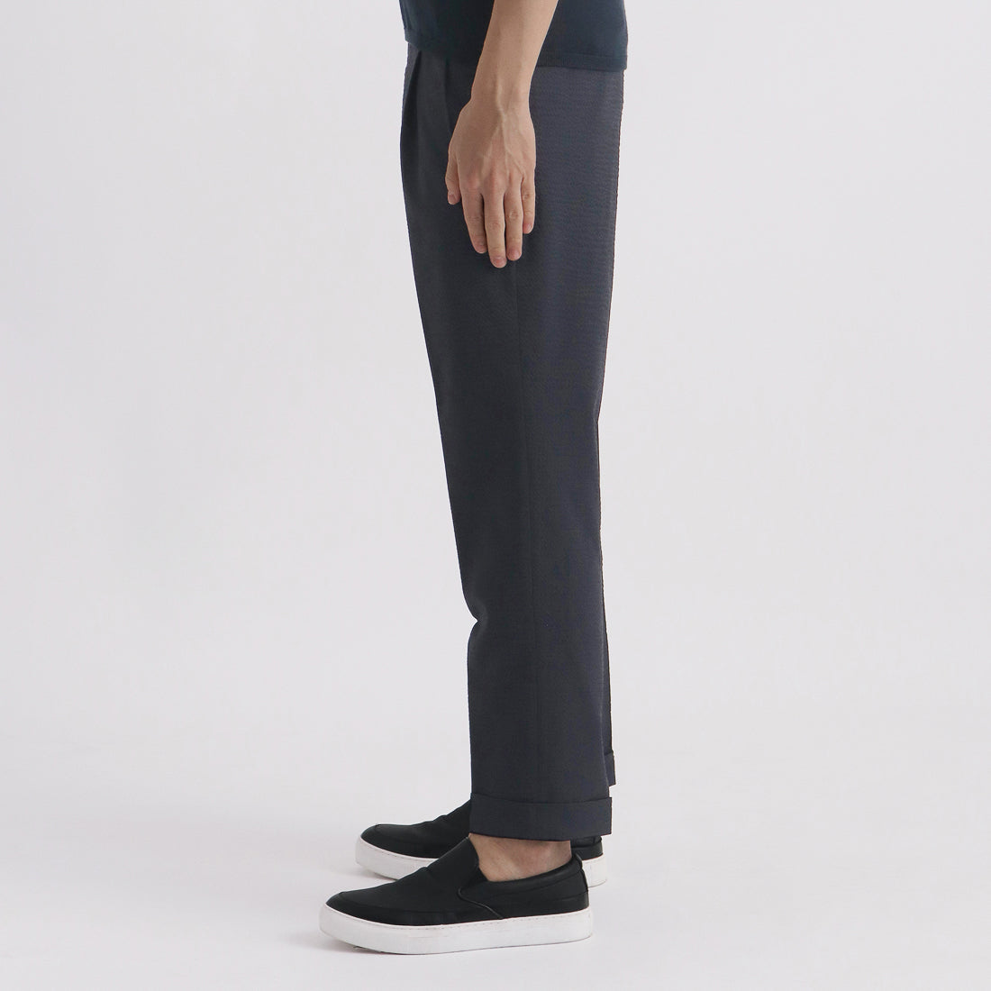 Seersucker Two Pleats Trousers Color: Deep Navy