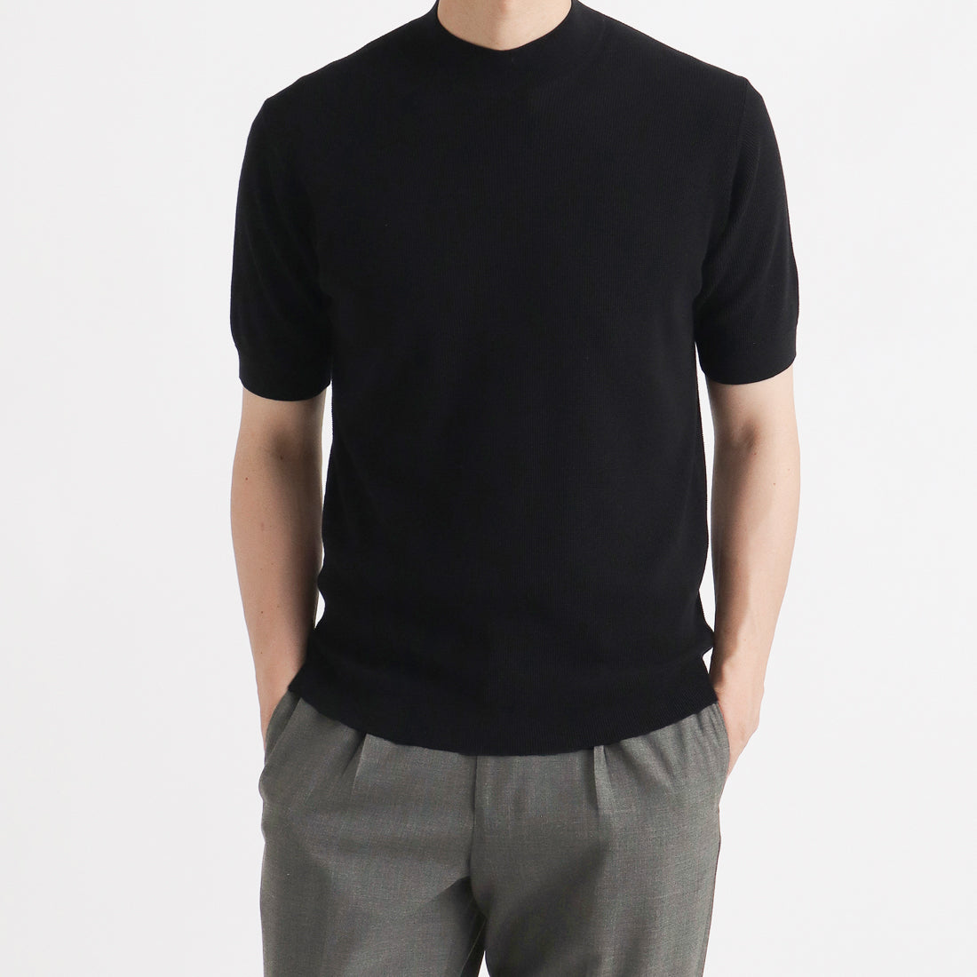 Mini Thermal Mock Neck Knit T-shirt Color: Black