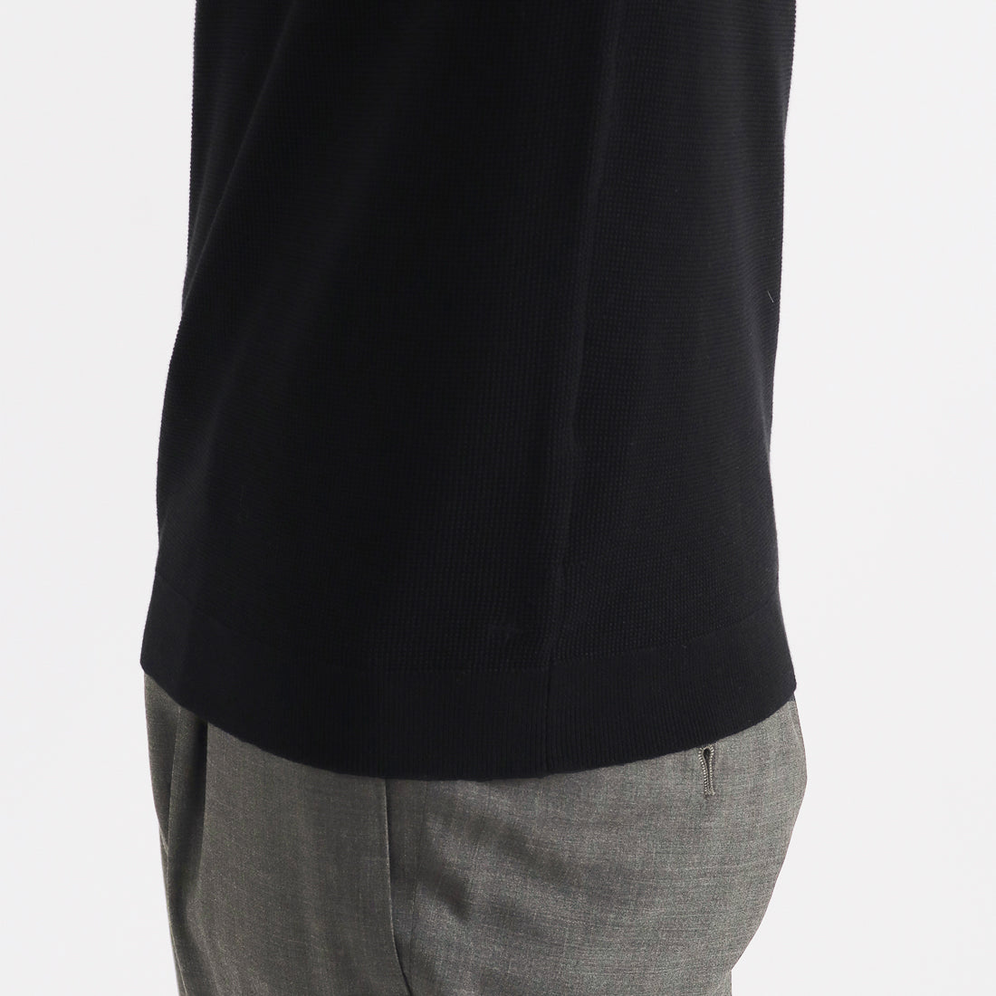 Mini Thermal Mock Neck Knit T-shirt Color: Black