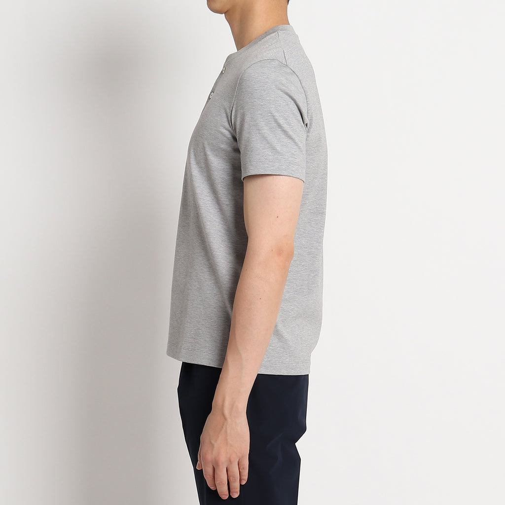 Hybrid Cotton Tailored Henley neck T-shirt | ＋CLOTHET ONLINE