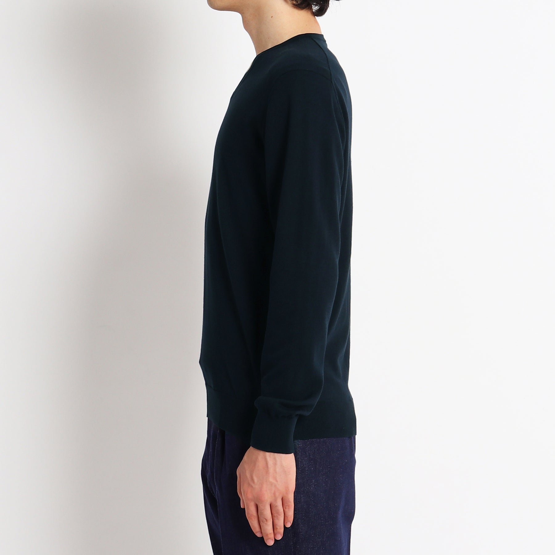 Vneck Knit Color: Navy