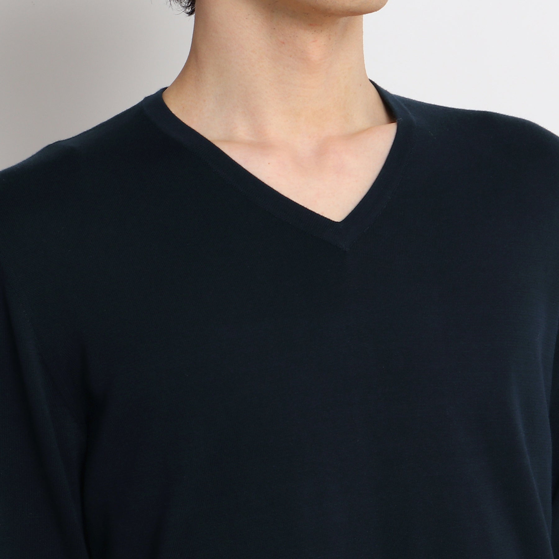 Vneck Knit Color: Navy