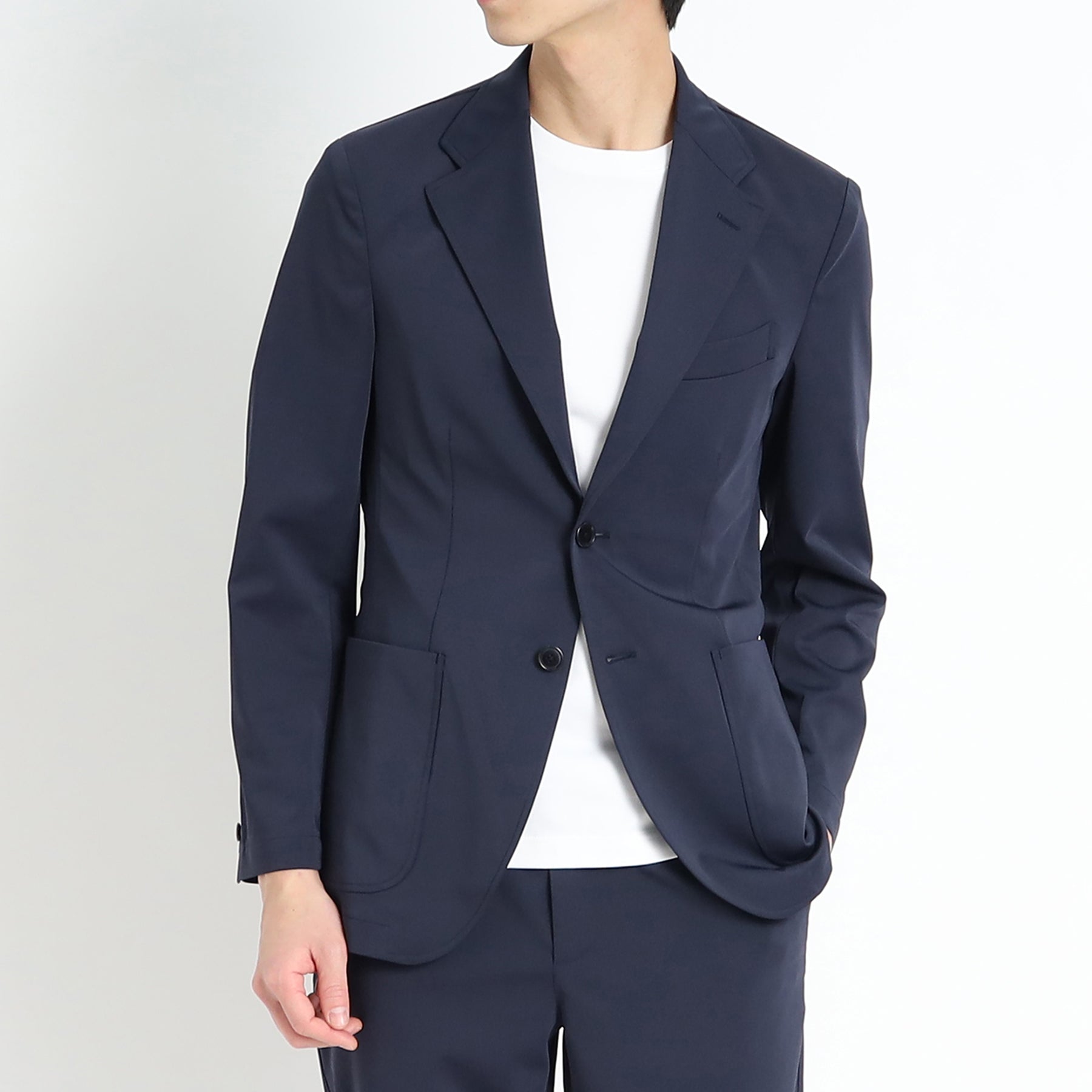 マットツイストイージージャケットネイビーのメンズ着用画像4