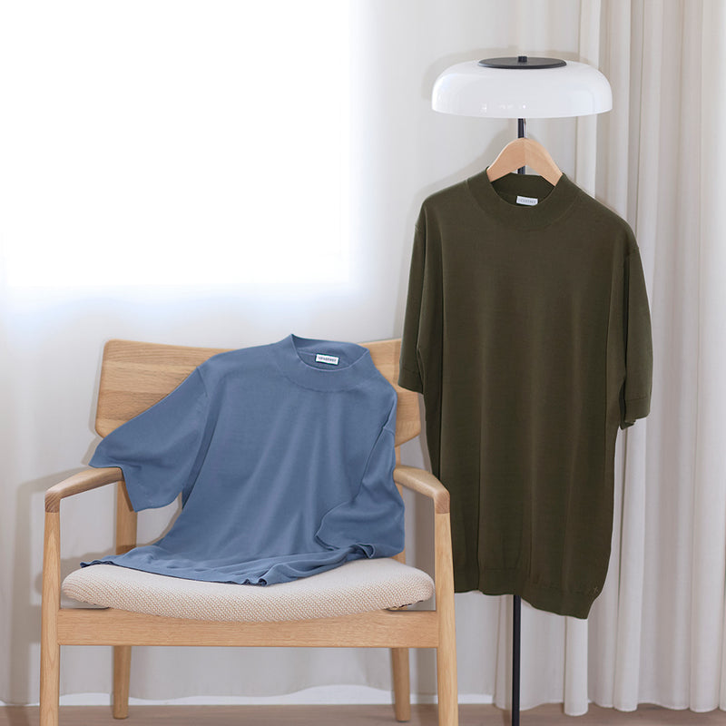 Mock Neck Knit T-shirt Color: Olive