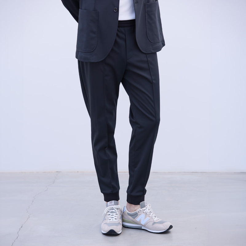 【Renewal】Matte Twist Jogger Pants Color: Black