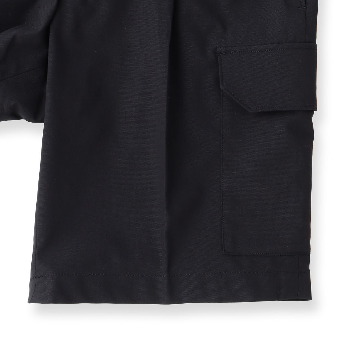 High Twist Cotton Panama Cargo Short Pants Color: Black