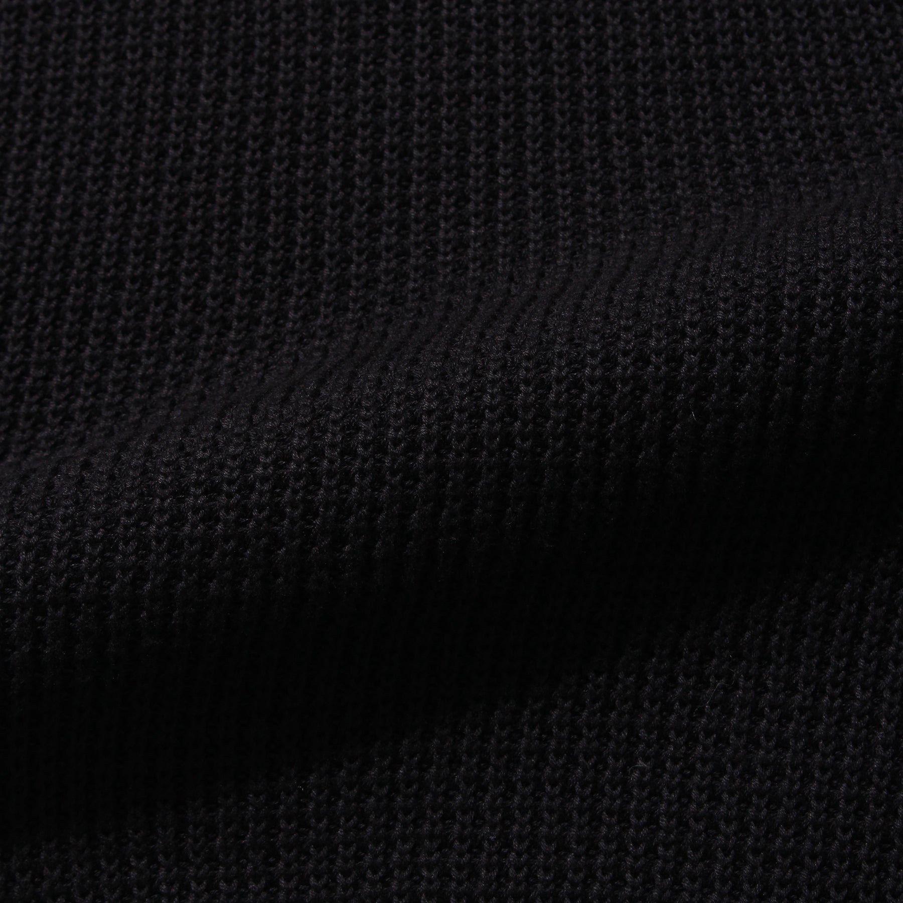 スビンプラチナム ミドルゲージタートルネックニット ブラック