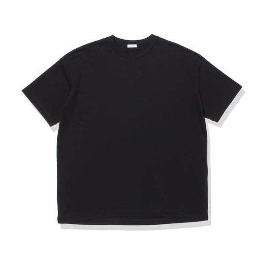 Big T-shirt Color: Black