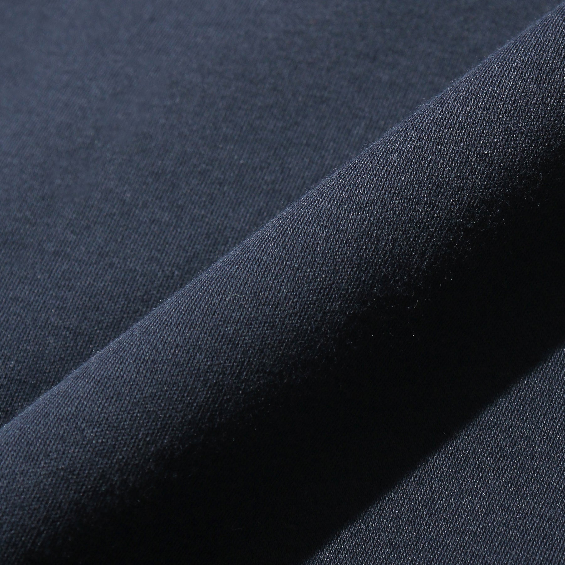 Tailored Ribbed Hem T-shirt Color: Navy