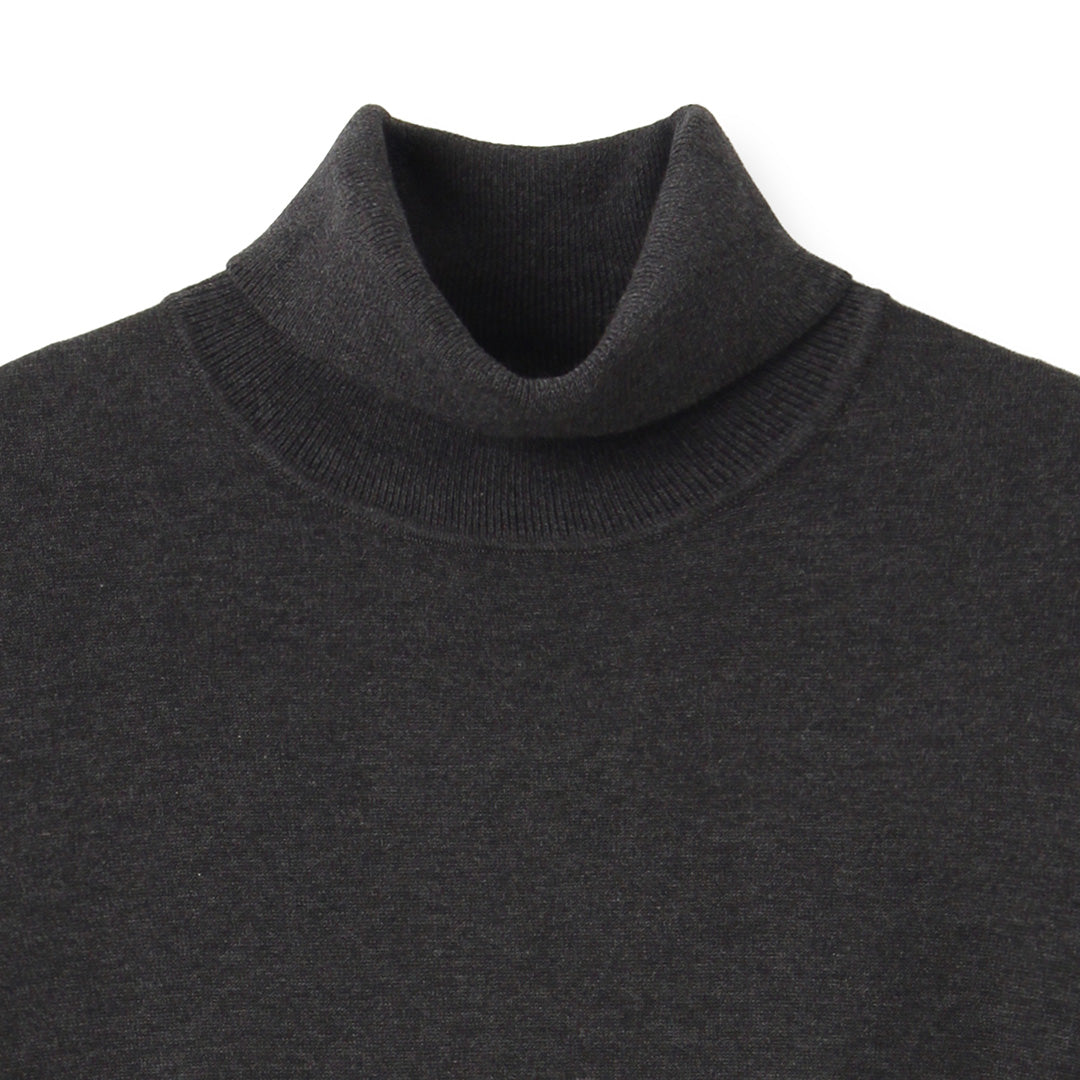 スビンプラチナム タートルネックニット チャコール | ＋CLOTHET ONLINE