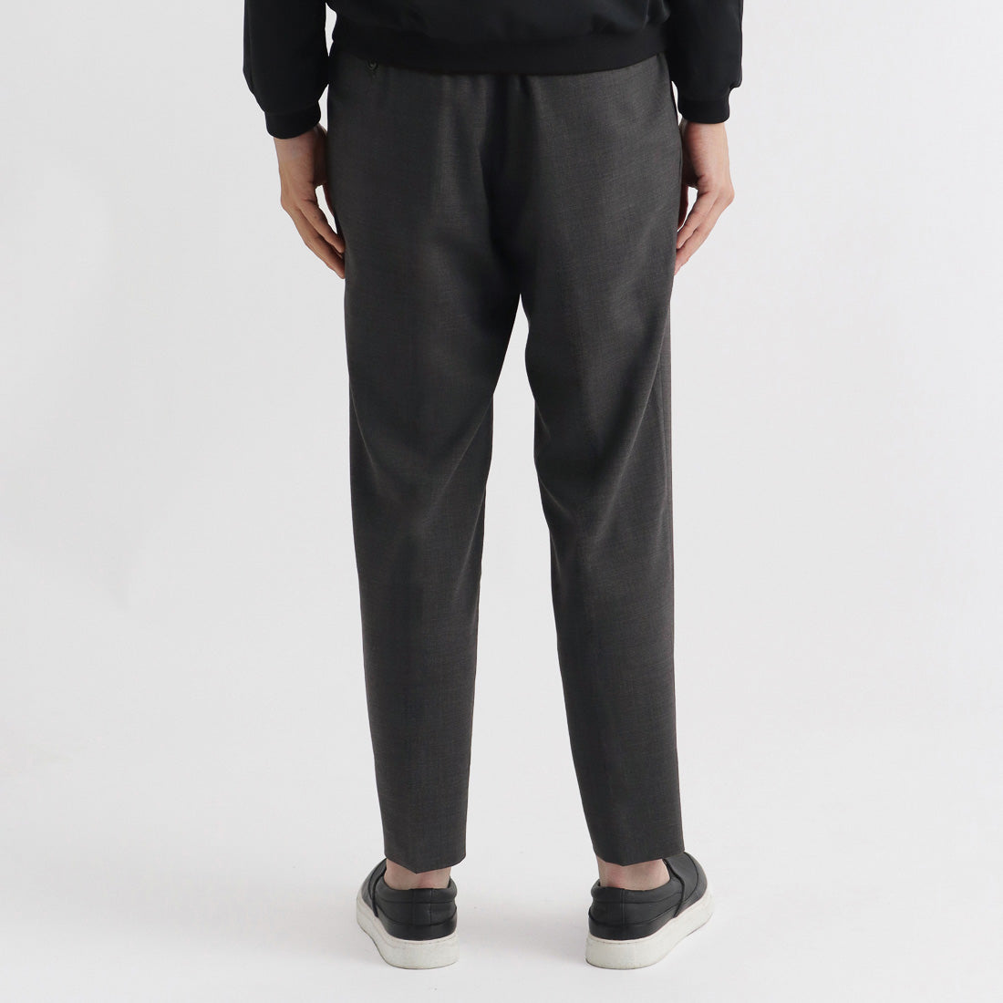 P/Wトロピカル ワンプリーツトラウザー チャコール | ＋CLOTHET ONLINE