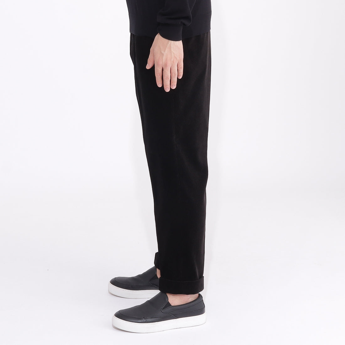 SUVIN PLATINUM Corduroy Easy Trousers Color: Black