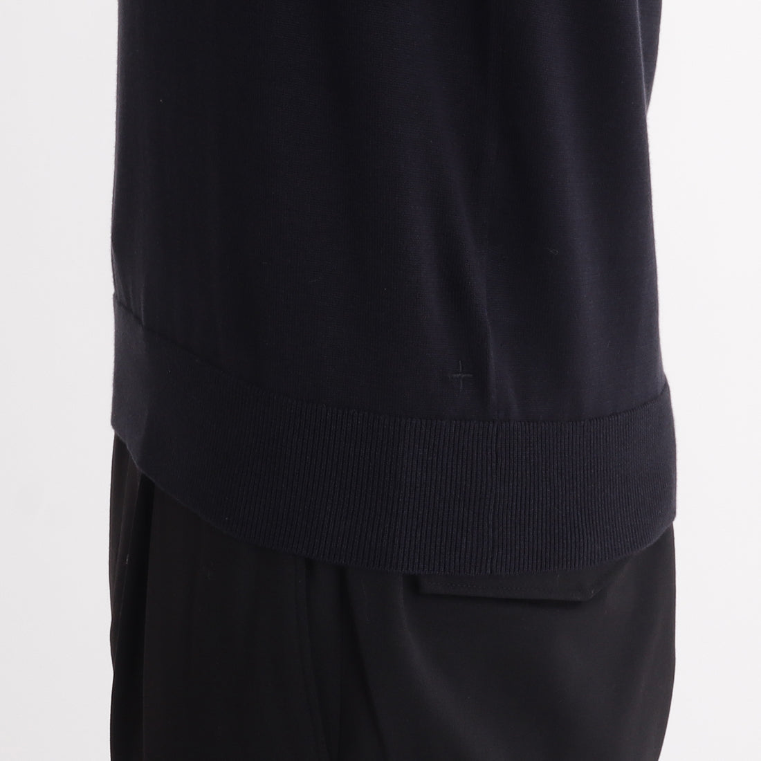 Long Sleeve Skipper Knit  Color: Navy