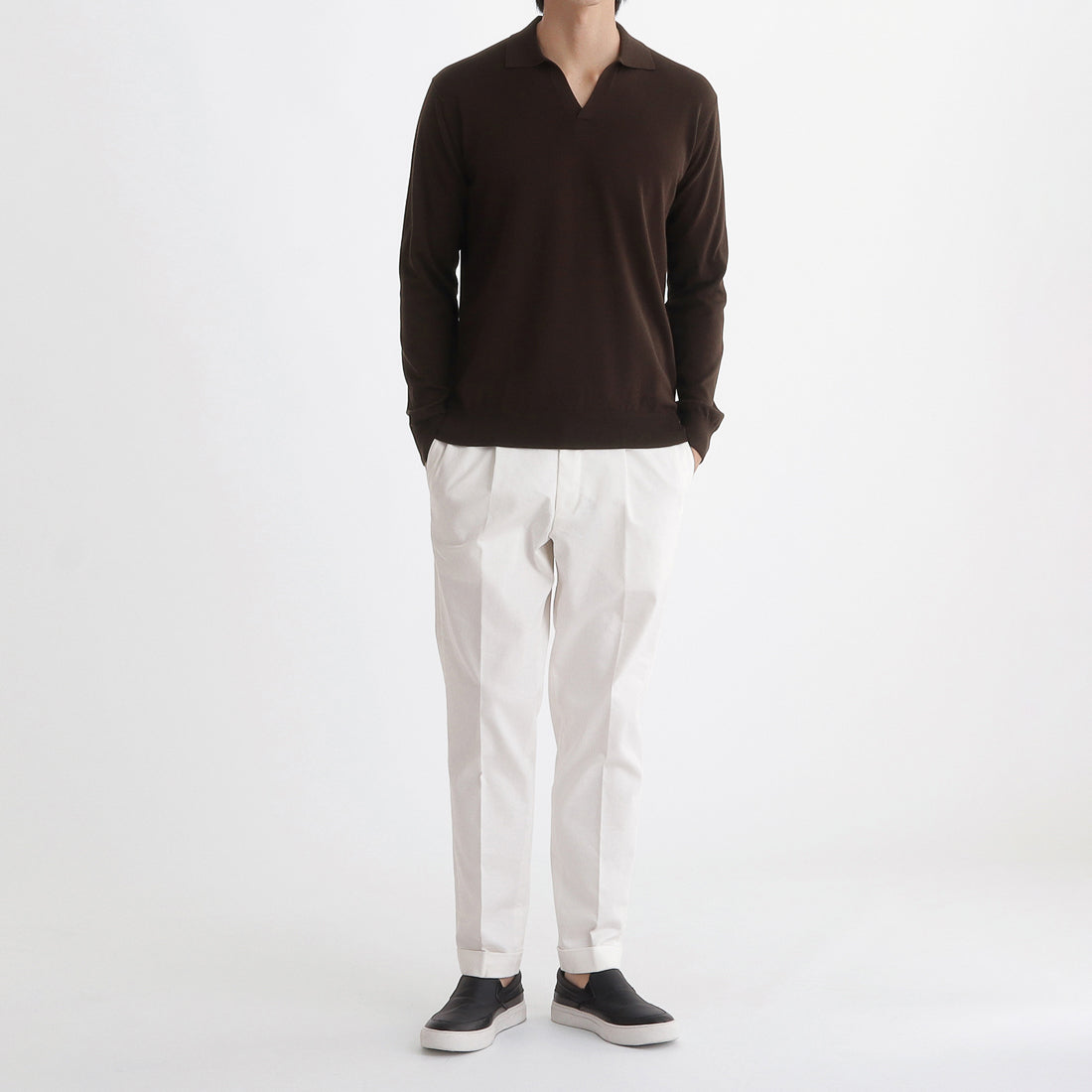 Long Sleeve Skipper Knit Color: Oak
