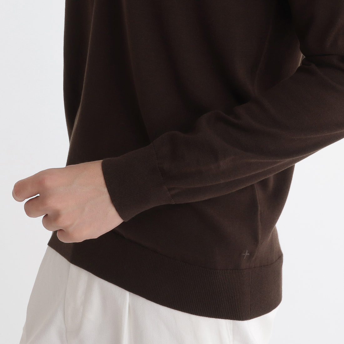 Long Sleeve Skipper Knit Color: Oak