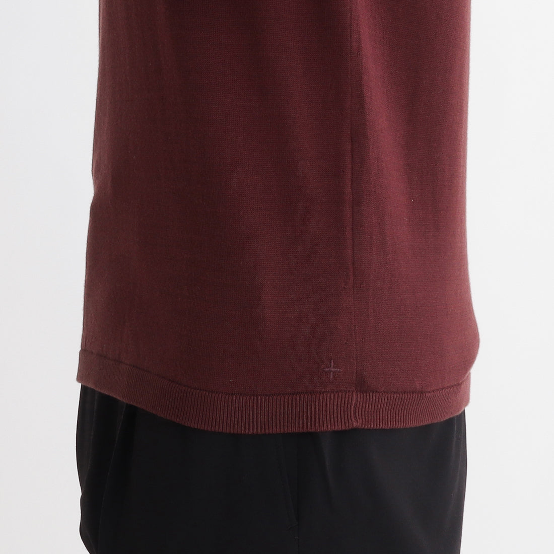 Crew Neck Knit Color: Bordeaux