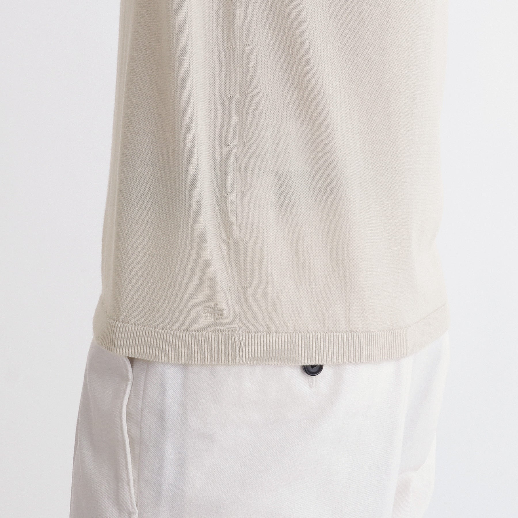 Crew Neck Knit Color: Pearl