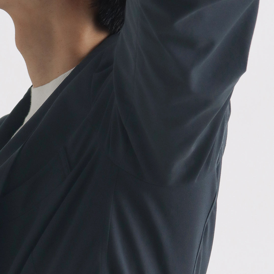 High Twist Cotton Panama Easy Jacket Color: Navy