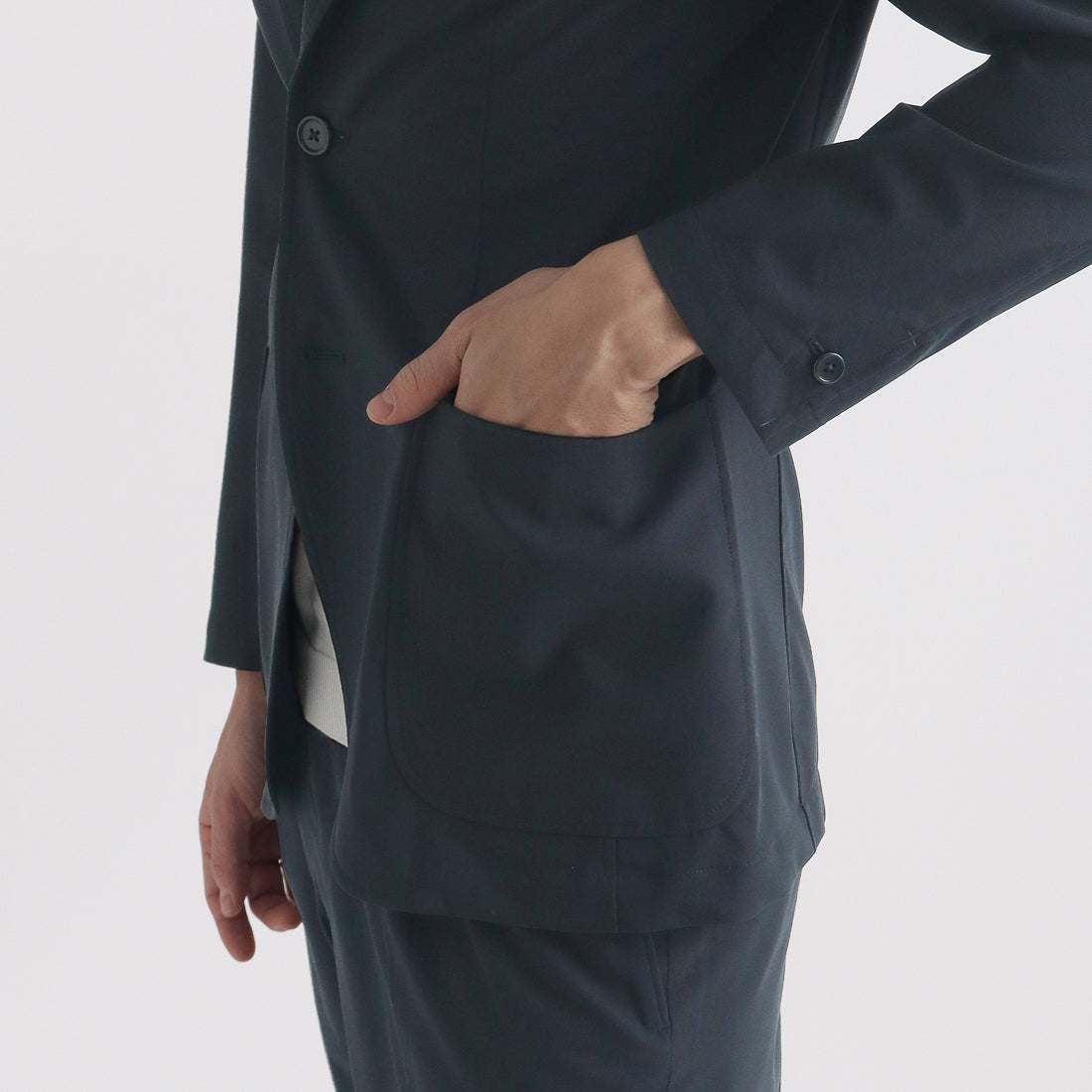 High Twist Cotton Panama Easy Jacket Color: Navy
