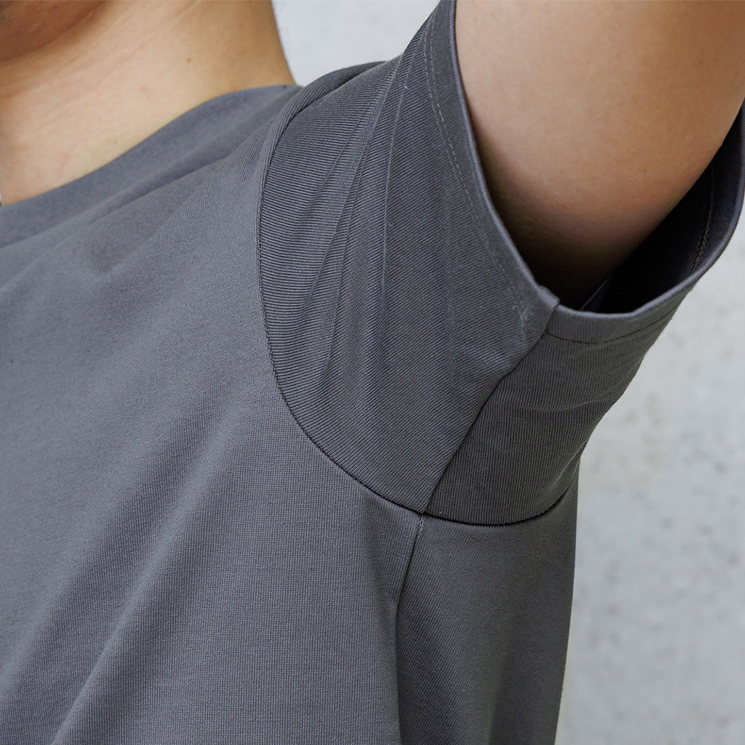 Hybrid Cotton Dress T-shirt Color: Asphalt