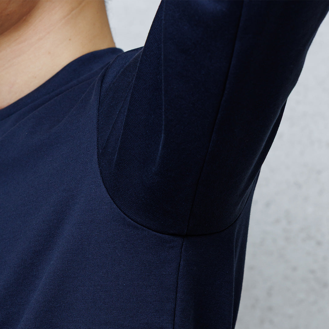 Hybrid Cotton Long Sleeve Dress T-shirt Color: Navy