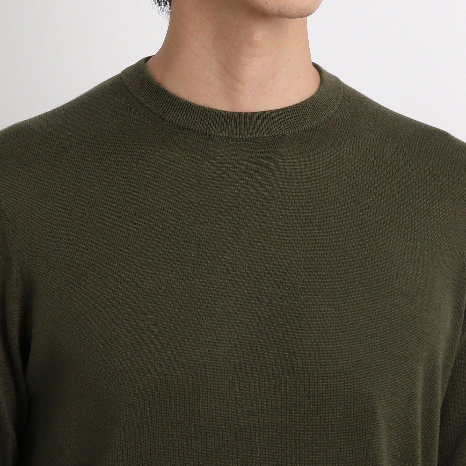 スビンプラチナム クルーネックニット オリーブ | ＋CLOTHET ONLINE