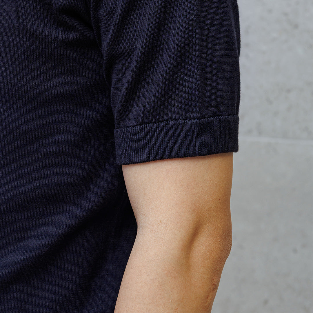 【Renewal】Knit T-shirt Color: Navy