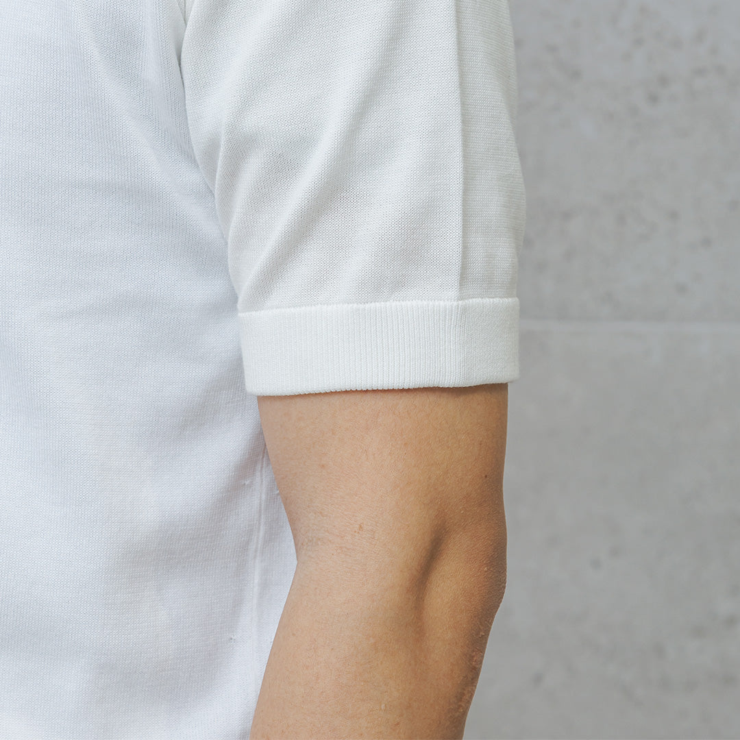 【Renewal】Knit T-shirt Color: White