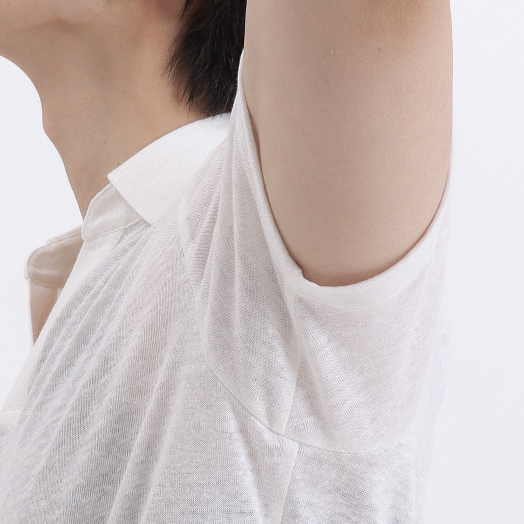 Linen Jersey Tailored Skipper Shirt Color: Off White