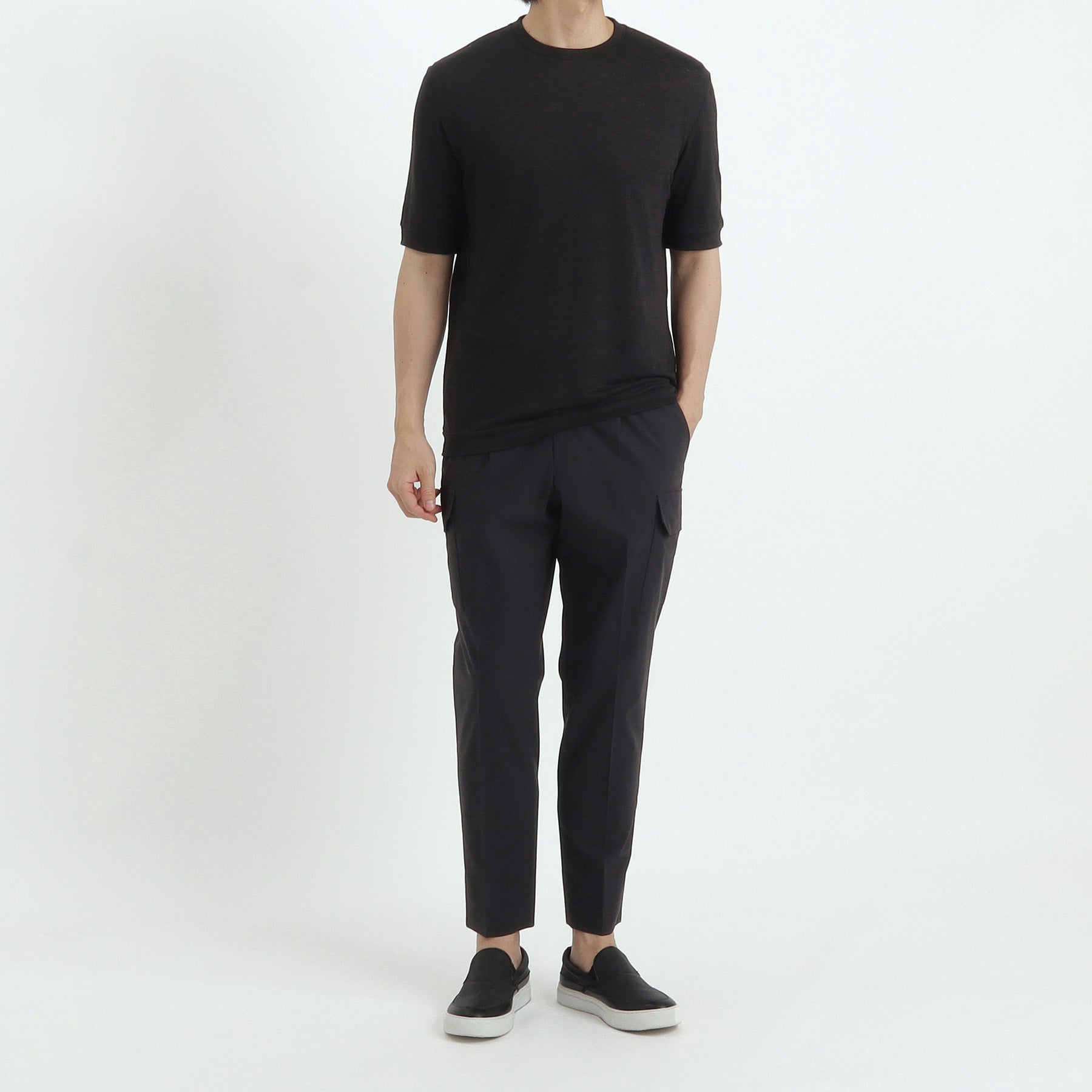Linen Jersey Tailored Ribbed Hem T-shirt Color: Black