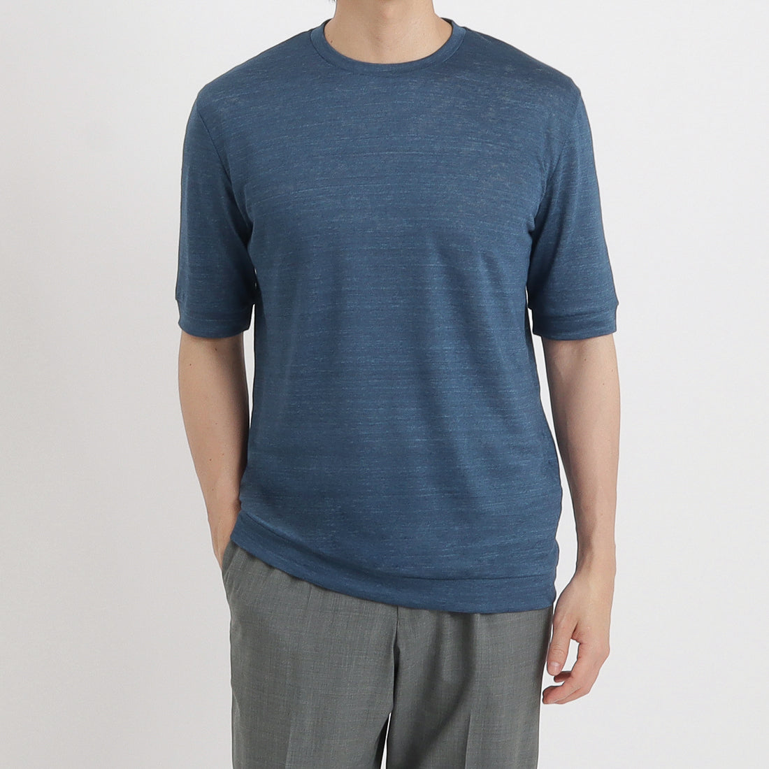 Linen Jersey Tailored Ribbed Hem T-shirt Color: Blue