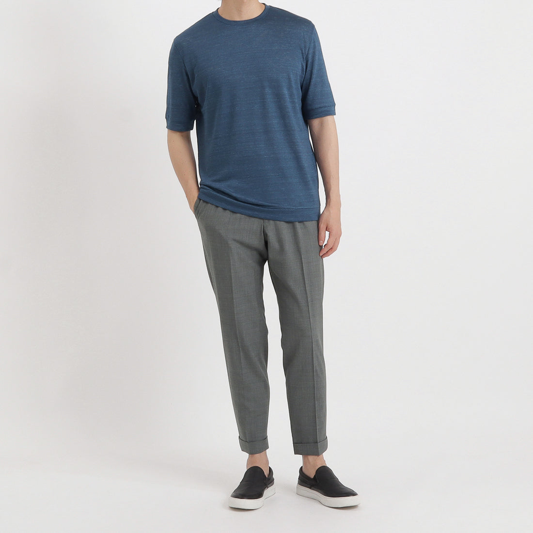 Linen Jersey Tailored Ribbed Hem T-shirt Color: Blue