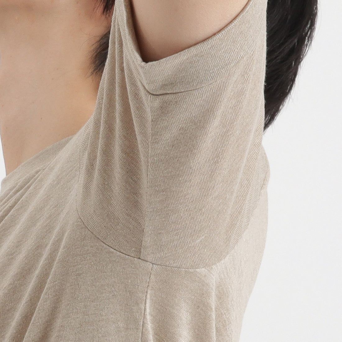Linen Jersey Tailored Ribbed Hem T-shirt Color: Natural