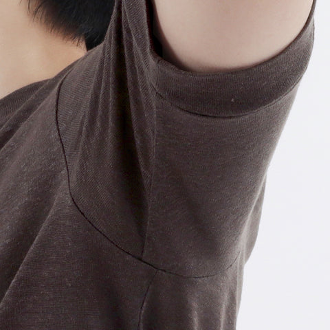 Linen Jersey Tailored Ribbed Hem T-shirt Color: Oak