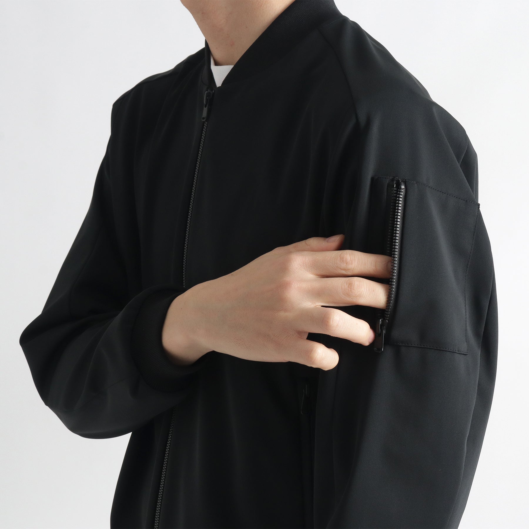 マットツイスト フライトジャケット ブラック | ＋CLOTHET ONLINE