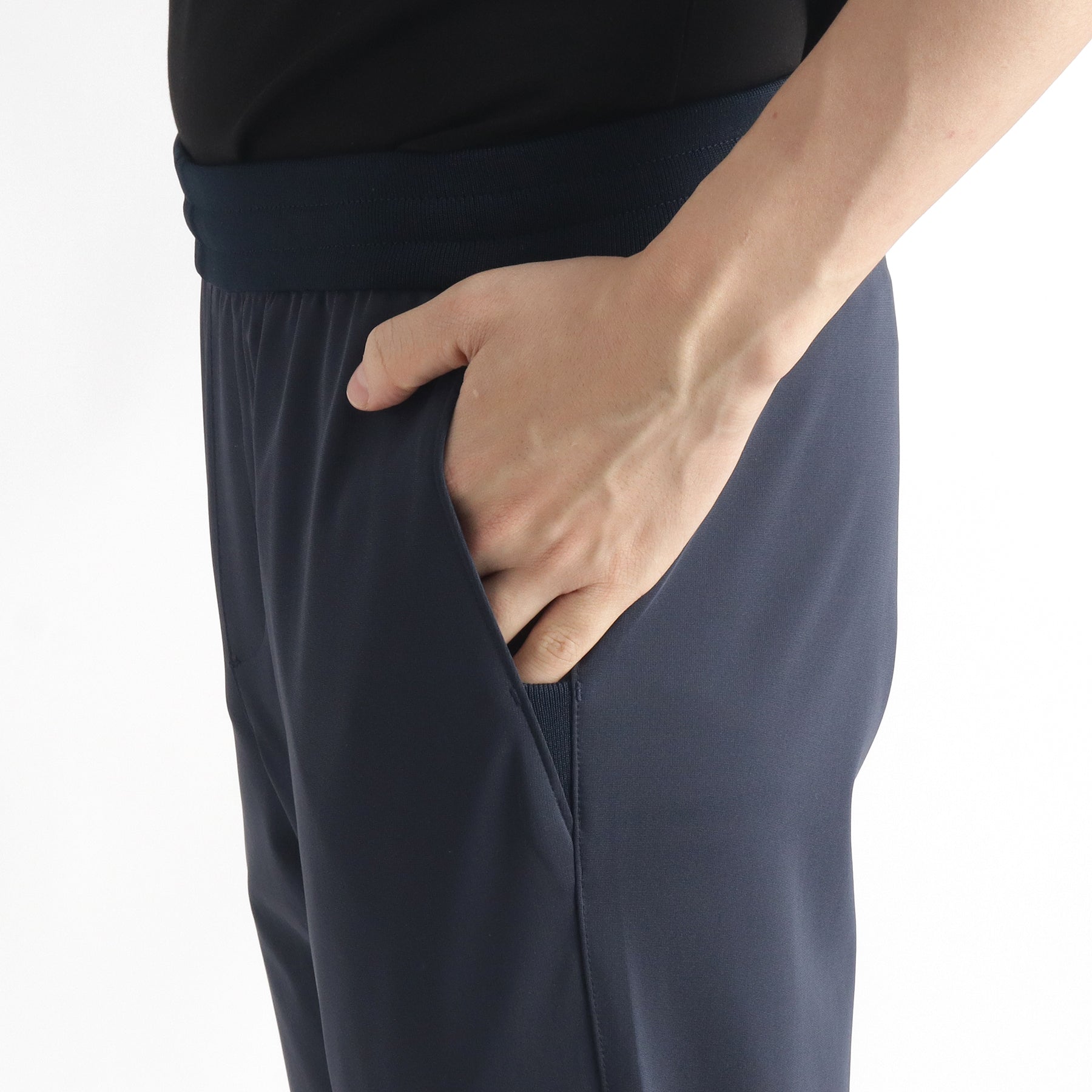 マットツイスト ジョガーパンツ ネイビー | ＋CLOTHET ONLINE