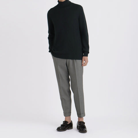 Middle Gauge Turtleneck Knit Color: Navy