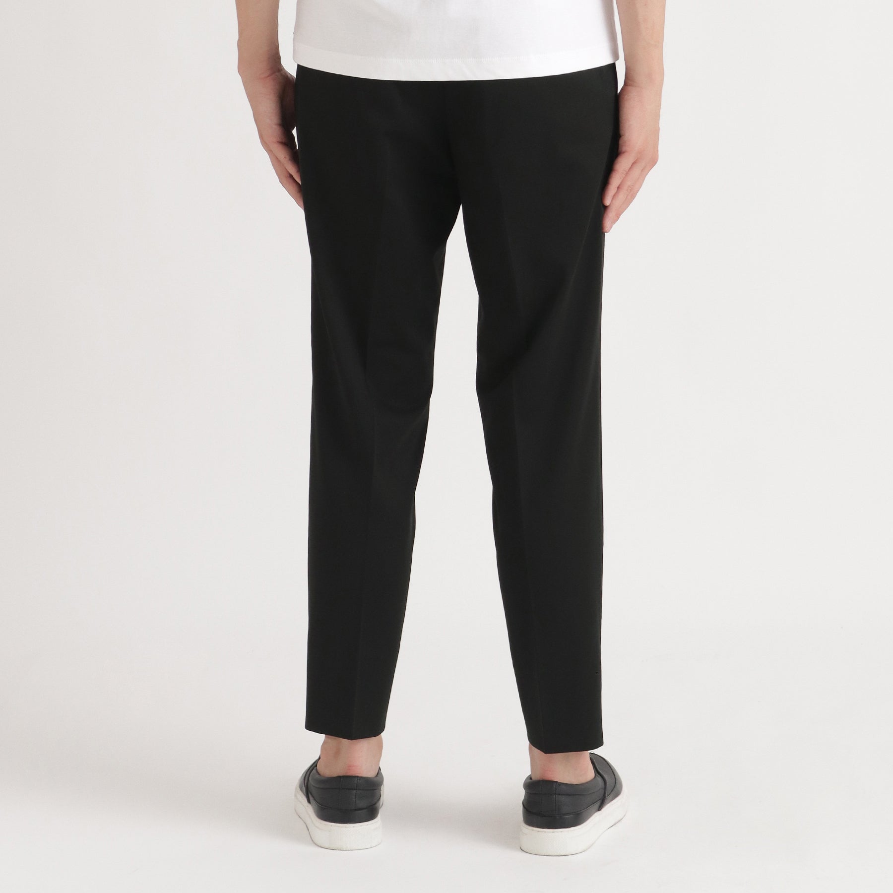 【THE LIMITED EDITION】Mocklodi One Pleats Trousers Color: Black