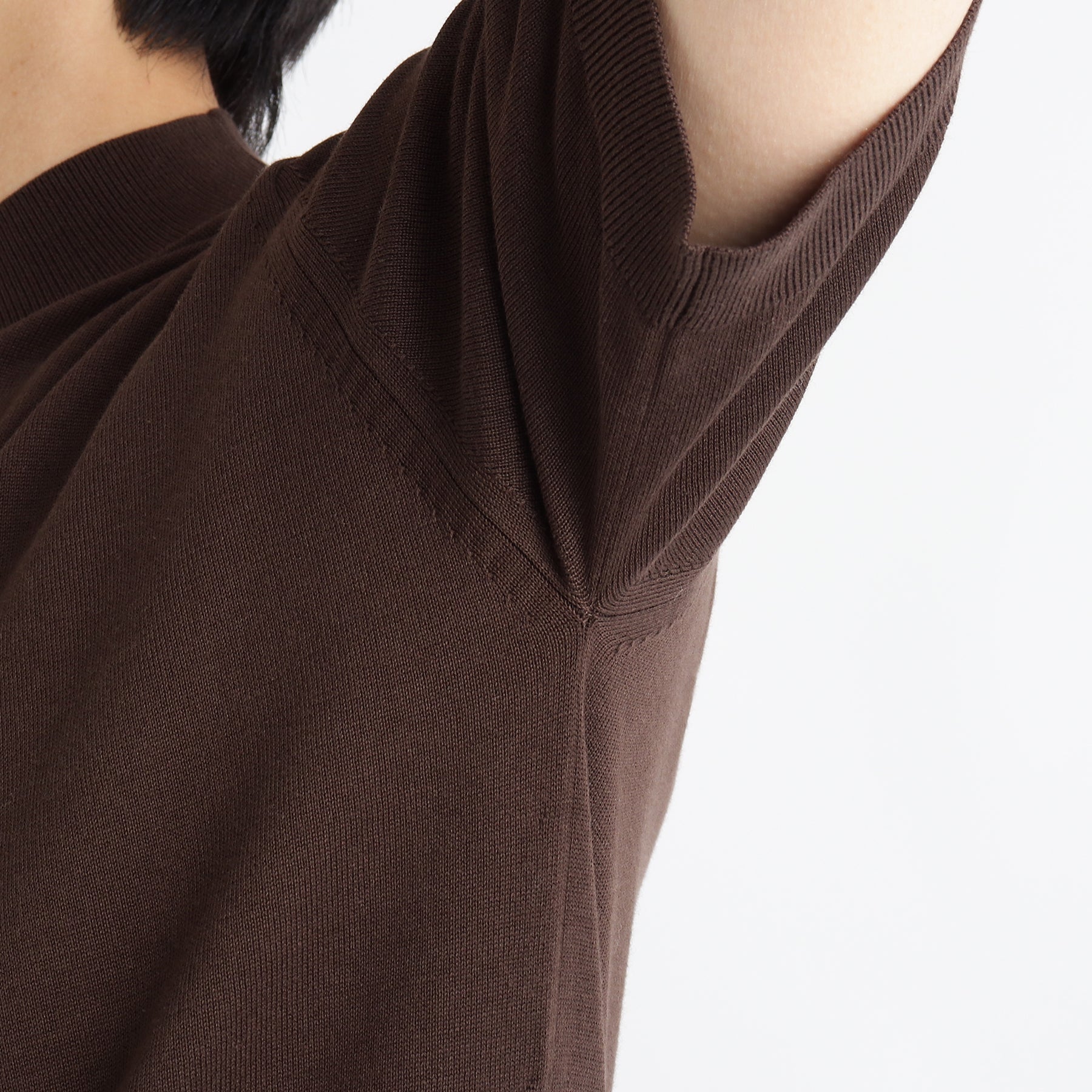 スビンプラチナム モックネックニットTシャツ オーク | ＋CLOTHET ONLINE
