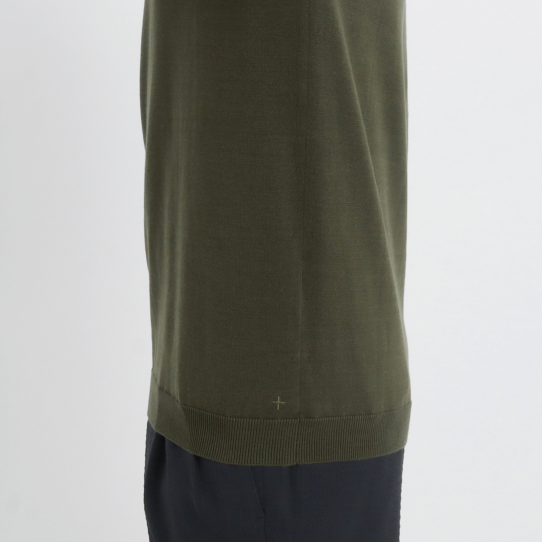 Mock Neck Knit T-shirt Color: Olive