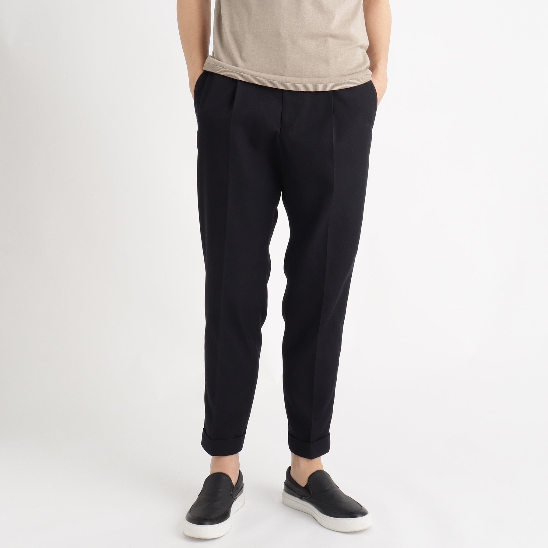 +CLOTHET クロスクローゼット イージートラウザーズM CLOTHETのイージートラウザー解説 – ＋CLOTHET ONLINE