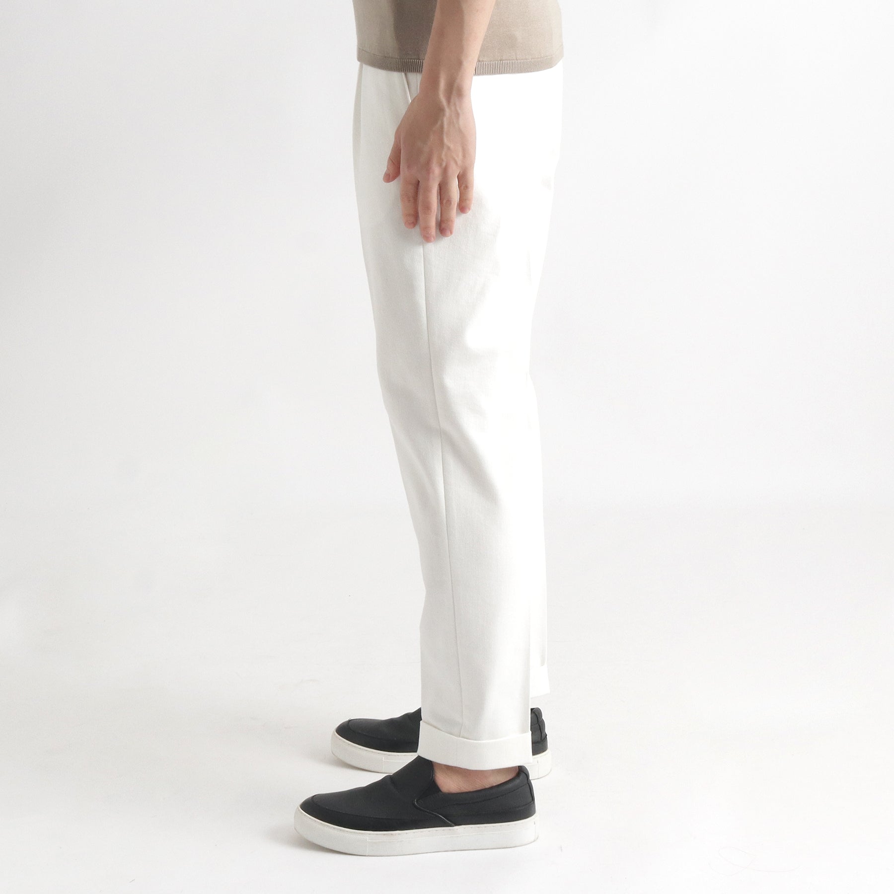 リアクティブデニム イージートラウザー オフホワイト