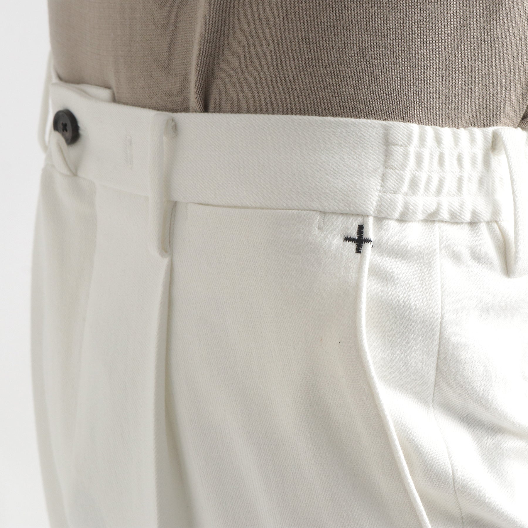 その他 off-white 楽天市場】Off-White オフホワイト HYBRID INDUSTRIAL KEY