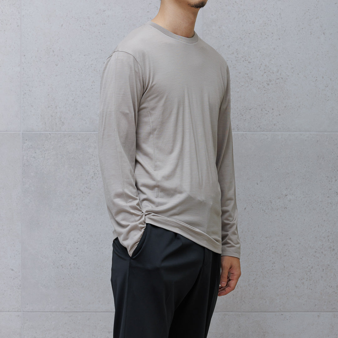【Renewal】Wool Tailored Long Sleeve T-shirt Color: Ecru