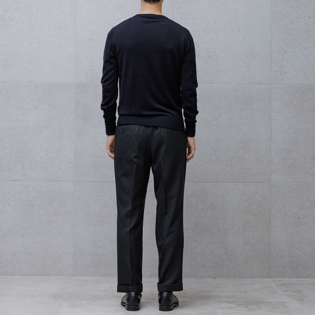 スビンプラチナム クルーネックニット ネイビー | ＋CLOTHET ONLINE